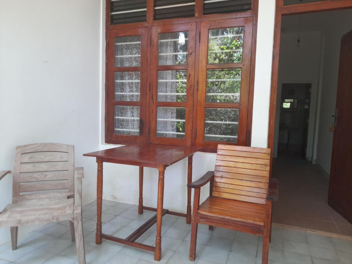 Hotel Santis Hikkaduwa Εξωτερικό φωτογραφία